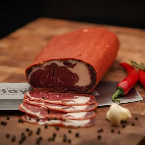 Özel Hediyelik Kutulu Tütünlük Pastırma